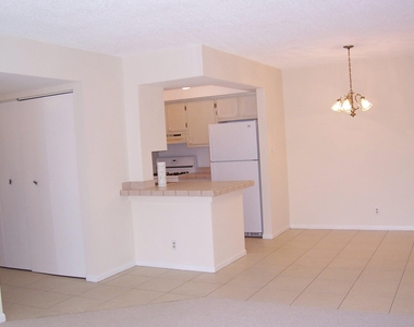 1527 S Flagler Drive - Photo Thumbnail 3