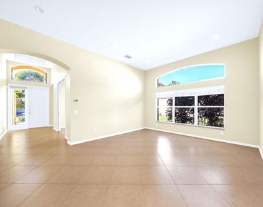 13074 Salinas Point Way - Photo Thumbnail 21