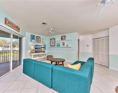 1100 Diamond Cir - Photo Thumbnail 2