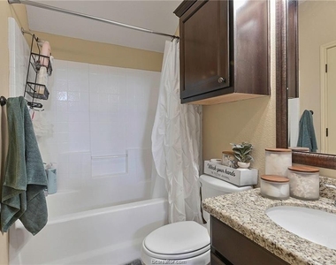 3120 Cullen Trail - Photo Thumbnail 8