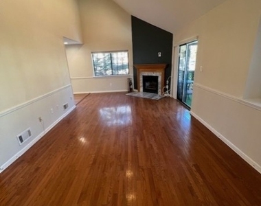 3411 Whittier Ct - Photo Thumbnail 18