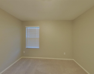 3313 Turkey Trot Court - Photo Thumbnail 9