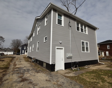 208 Mound Street - Photo Thumbnail 23