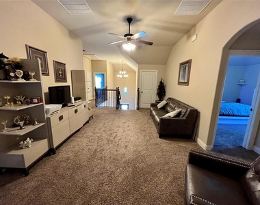 10605 Lariat Trail Drive - Photo Thumbnail 36