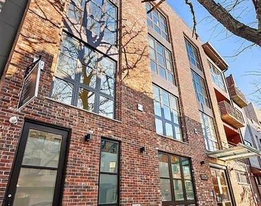 175 Jackson St - Photo Thumbnail 9