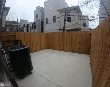 2526 Cecil B Moore Ave - Photo Thumbnail 19