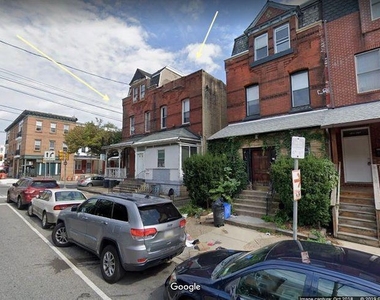 433 N 33rd St - Photo Thumbnail 0