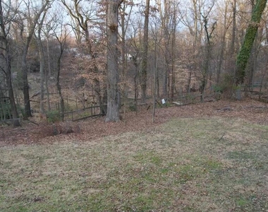 906 Litchfield Rd - Photo Thumbnail 2