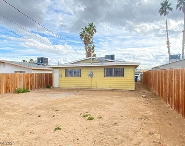 1036 Miller Avenue - Photo Thumbnail 16