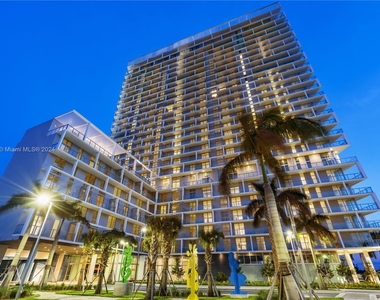 2000 Metropica Way - Photo Thumbnail 27