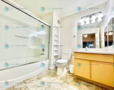 6850 Sharlands Ave #1115 - Photo Thumbnail 16