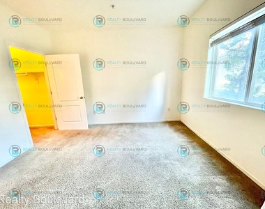 6850 Sharlands Ave #1115 - Photo Thumbnail 14