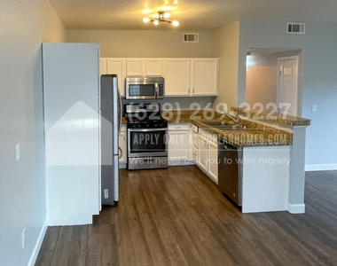 9954 East Carolina Circle Unit 102 - Photo Thumbnail 4