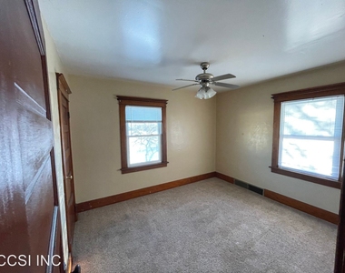 5675 Valley Dr - Photo Thumbnail 21