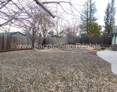 7401 Fox Hills Drive - Photo Thumbnail 28