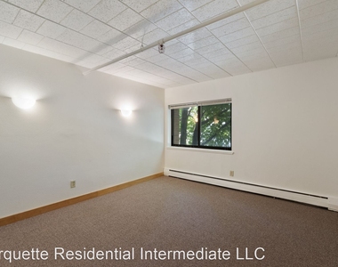 2125 West Kilbourn - Photo Thumbnail 1