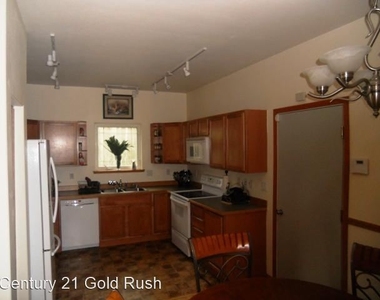 3805 Sonoma Ave - Photo Thumbnail 4