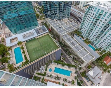 1300 Brickell Bay Dr - Photo Thumbnail 26