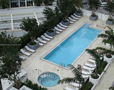 1300 Brickell Bay Dr - Photo Thumbnail 21