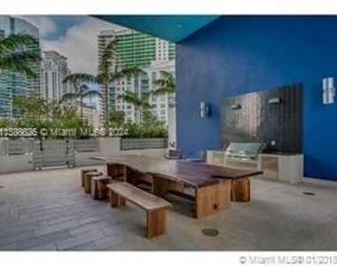 1300 Brickell Bay Dr - Photo Thumbnail 30