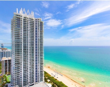 6365 Collins Ave - Photo Thumbnail 0