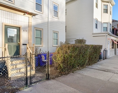 928 Dorchester Ave - Photo Thumbnail 13