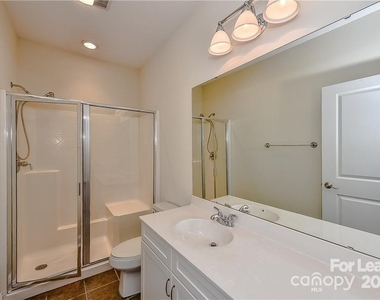 1308 Kenilworth Avenue - Photo Thumbnail 11