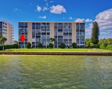 501 Lake Shore Drive - Photo Thumbnail 54