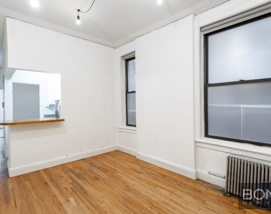 855 Ninth Avenue - Photo Thumbnail 3