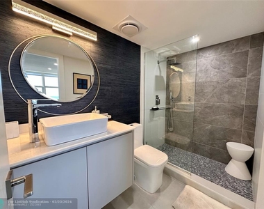 209 N Fort Lauderdale Beach Blvd - Photo Thumbnail 31