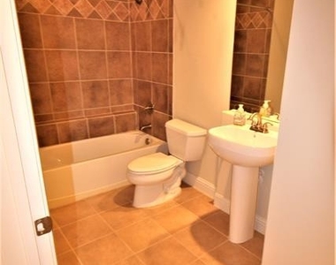 2189 Portofino Drive - Photo Thumbnail 9