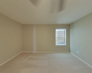 3309 Turkey Trot Court - Photo Thumbnail 4