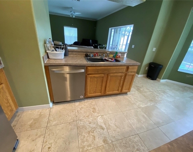 2761 Dover Glen Circle - Photo Thumbnail 12