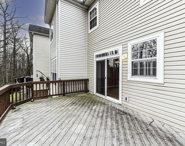 1221 Wild Hawthorn Way - Photo Thumbnail 28