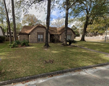 2827 Eagle Creek Drive - Photo Thumbnail 0