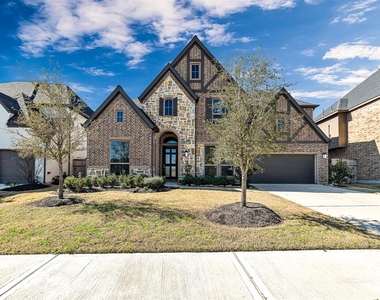 28907 Ridge Valley Court - Photo Thumbnail 1