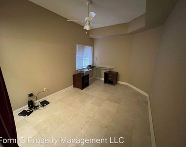 1 Riverpointe Plaza, Apt.811 - Photo Thumbnail 12