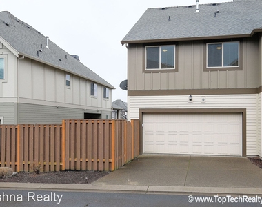 16381 Nw Rossetta Street - Photo Thumbnail 20