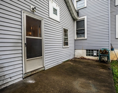 425 Schuyler Street - Photo Thumbnail 23