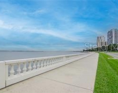 3325 Bayshore Boulevard - Photo Thumbnail 2