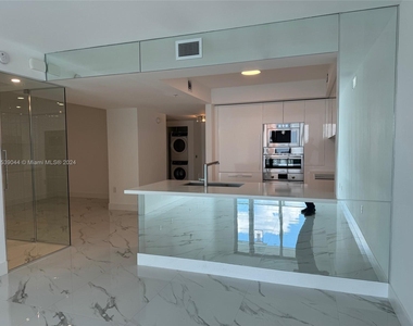 330 Sunny Isles Blvd - Photo Thumbnail 3