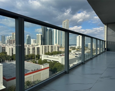 330 Sunny Isles Blvd - Photo Thumbnail 1