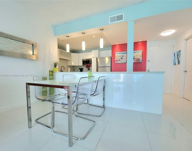 3505 S Ocean Dr - Photo Thumbnail 7