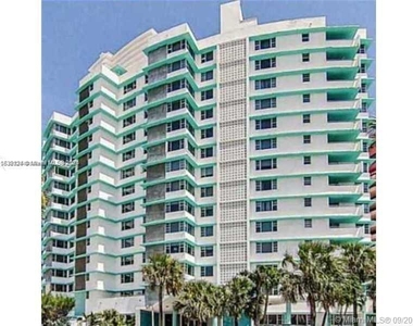 5255 Collins Ave - Photo Thumbnail 23