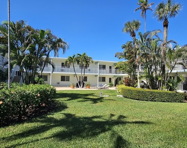 6660 N Ocean Boulevard - Photo Thumbnail 2