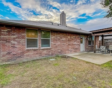 13359 Velasco Drive - Photo Thumbnail 28