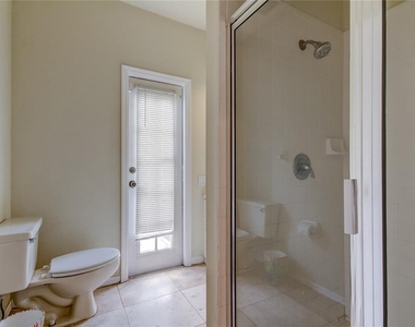 9401 Woodbay Drive - Photo Thumbnail 25