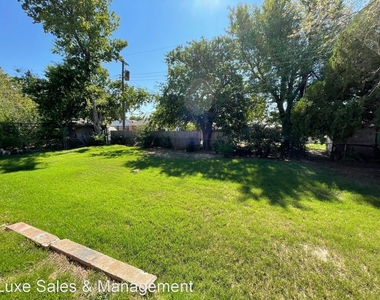 1020 Sw 68th Street - Photo Thumbnail 29