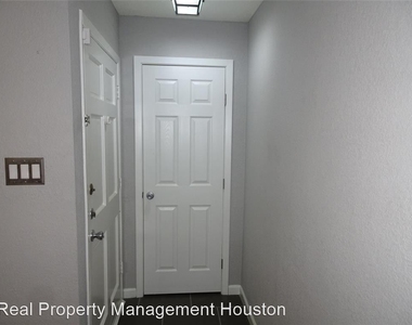 781 Country Place Drive #2057 - Photo Thumbnail 32