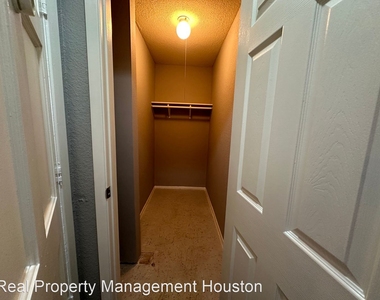 781 Country Place Drive #2057 - Photo Thumbnail 33